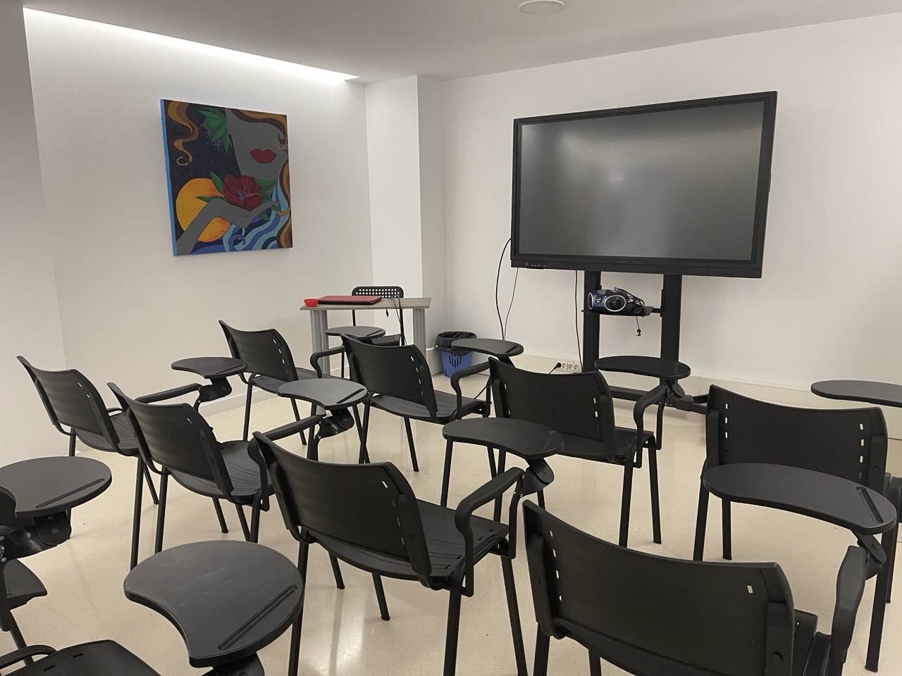 Academia M-Englobe